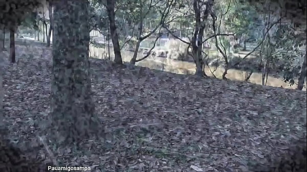 Um chamado de Halloween Samara apareceu em casa e levou duas rolas pretas vídeo completo no link nos comentários