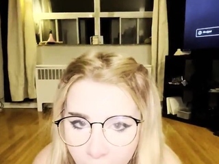 Sexy amateur blonde blowjob amp cumshot HD