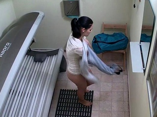 Amateur blondie solo anal masturbation